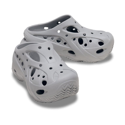 Caged Clog